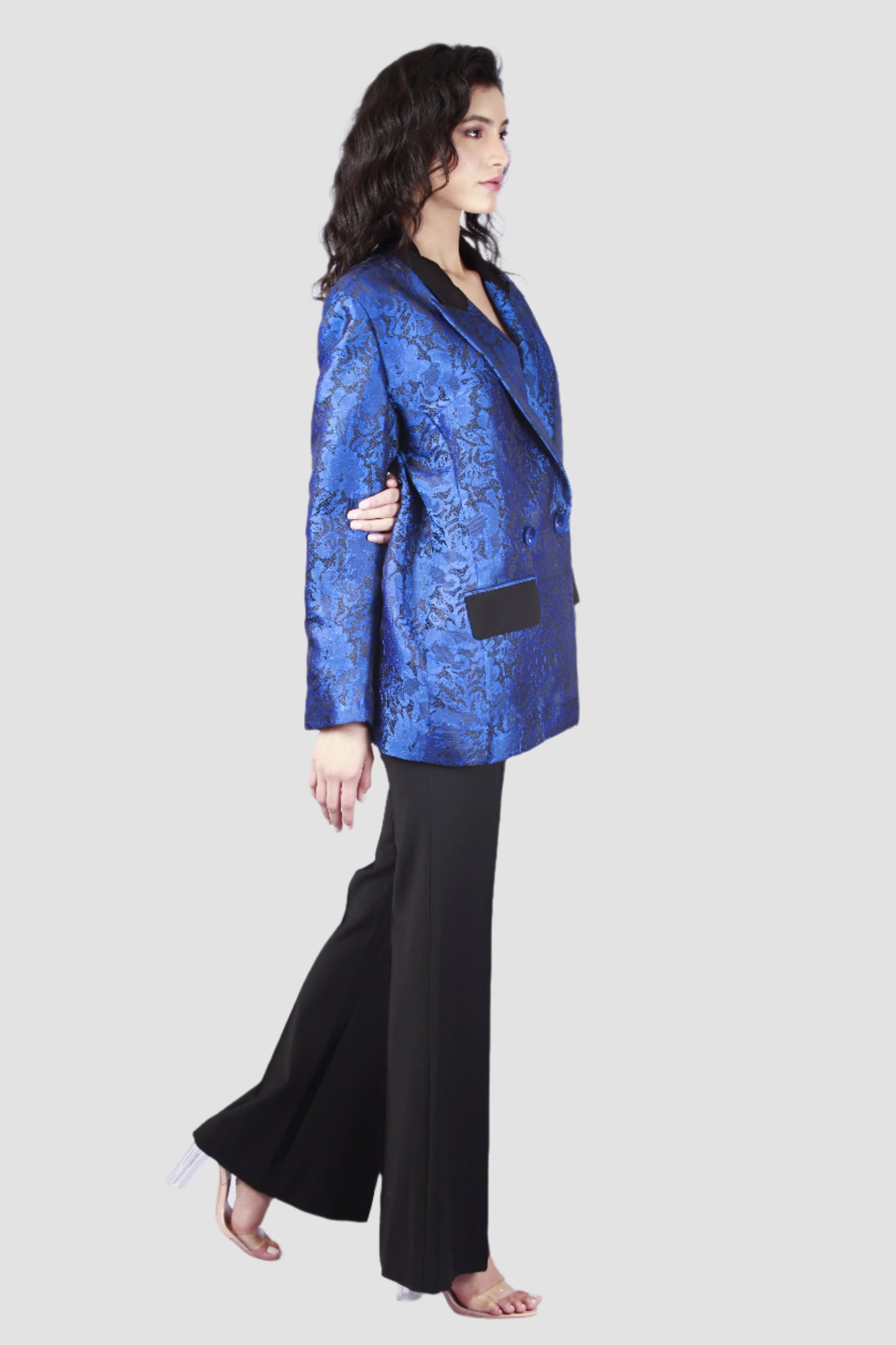Blazer croisé en brocart de soie bleu
